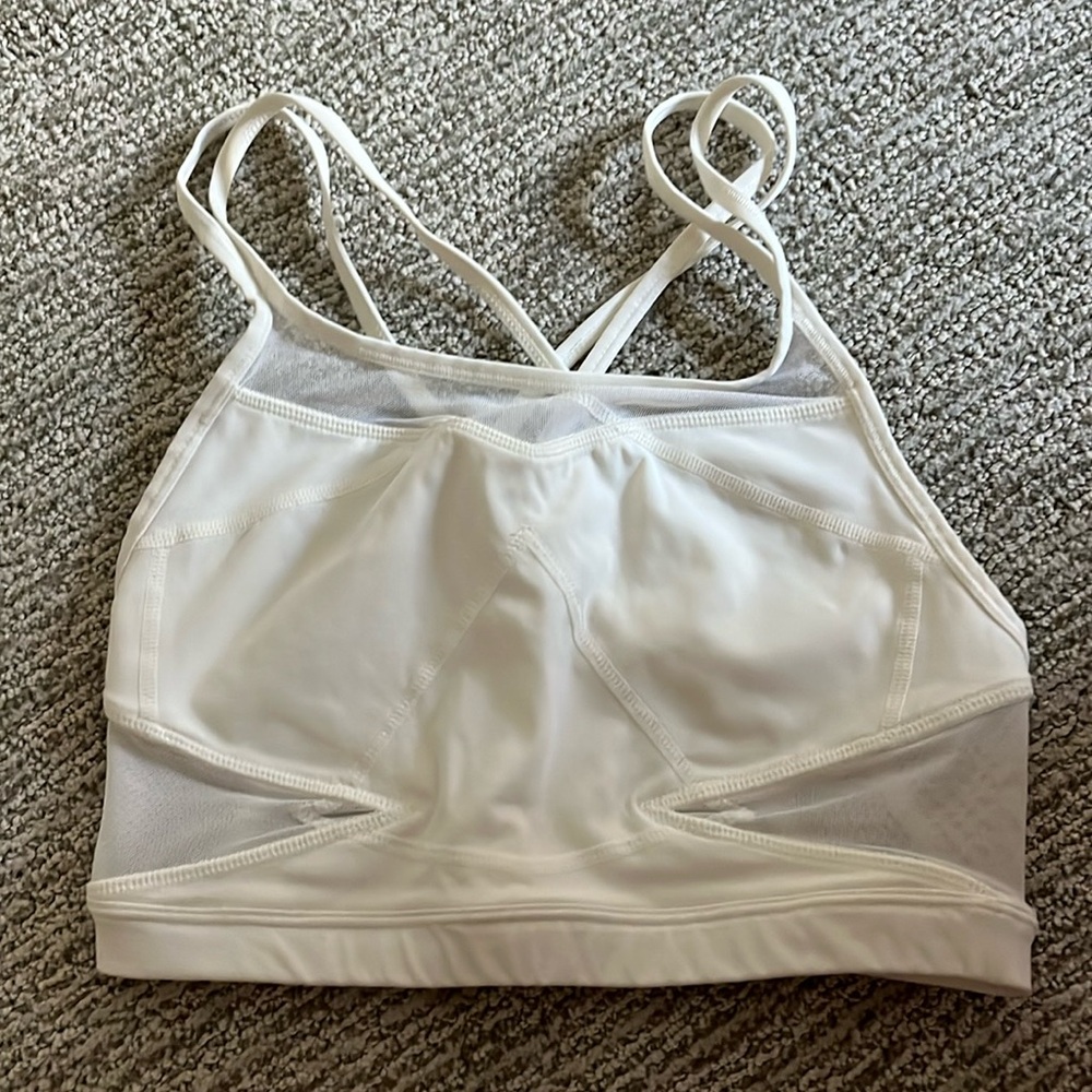 White Sweaty Betty bra, XS